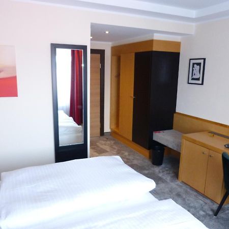 Hotel Roshop Barnstorf Esterno foto