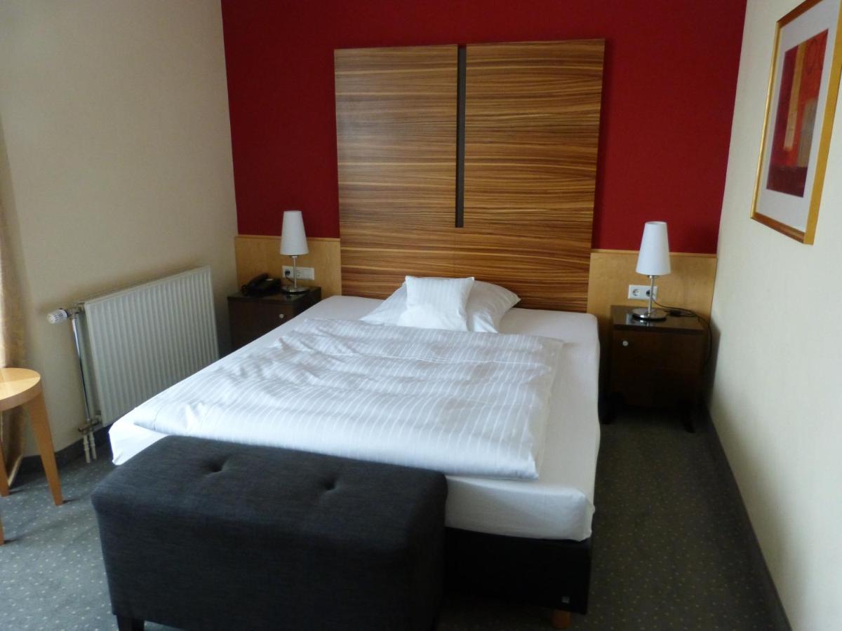 Hotel Roshop Barnstorf Esterno foto