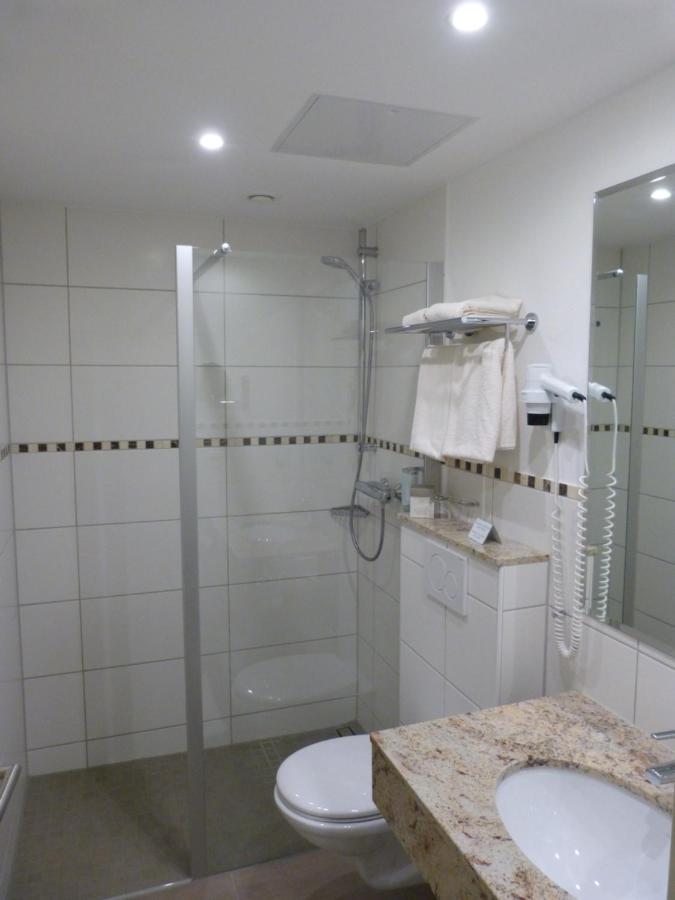 Hotel Roshop Barnstorf Esterno foto